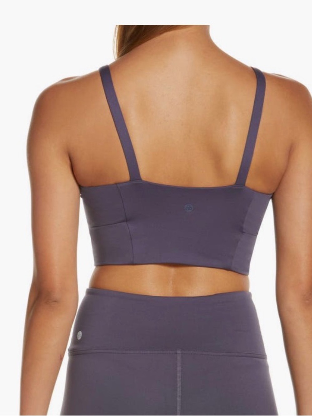 • Zella Twist Around Renew
Sports Bra - Gray Small - Picture 2 of 9